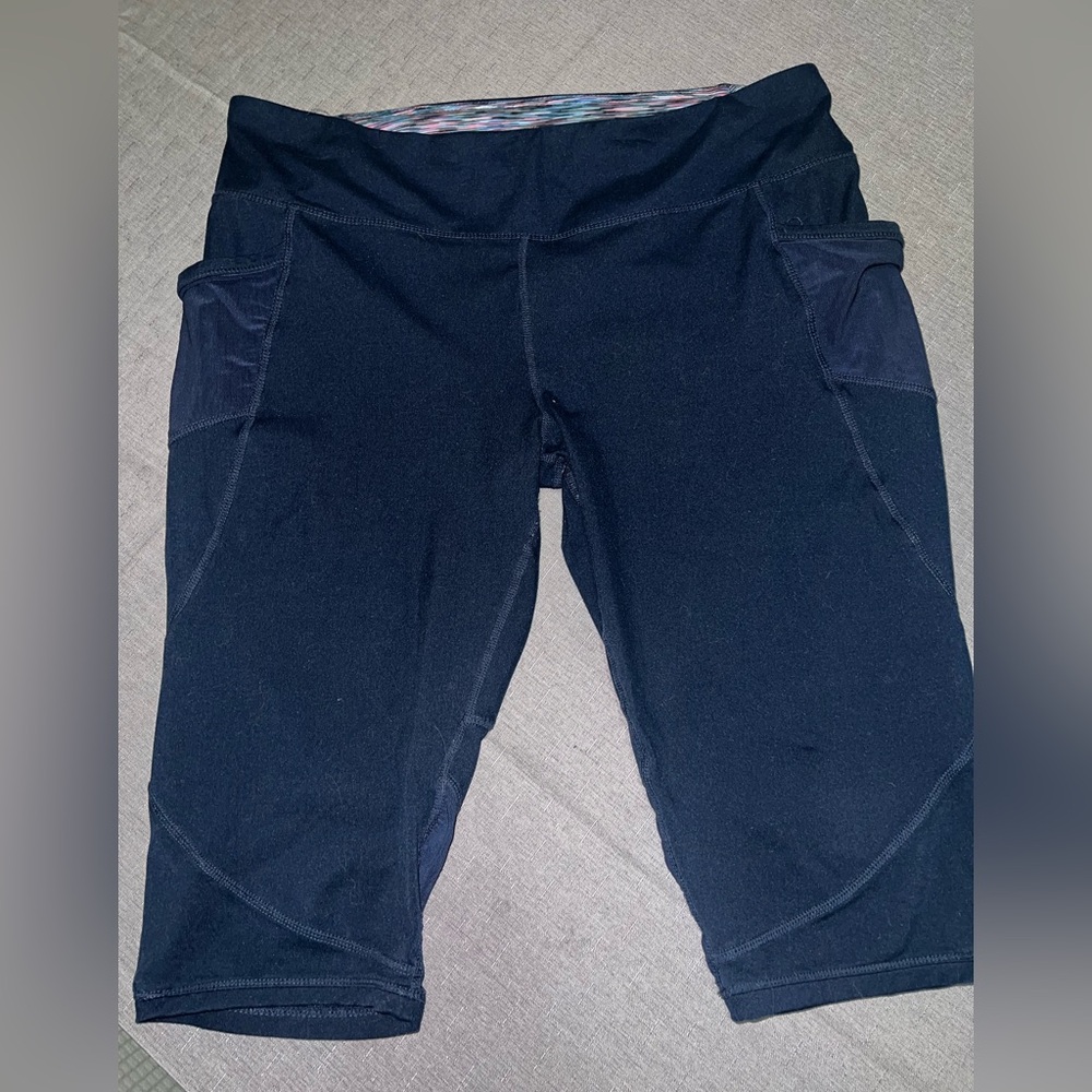 Women's Cropped Leggings